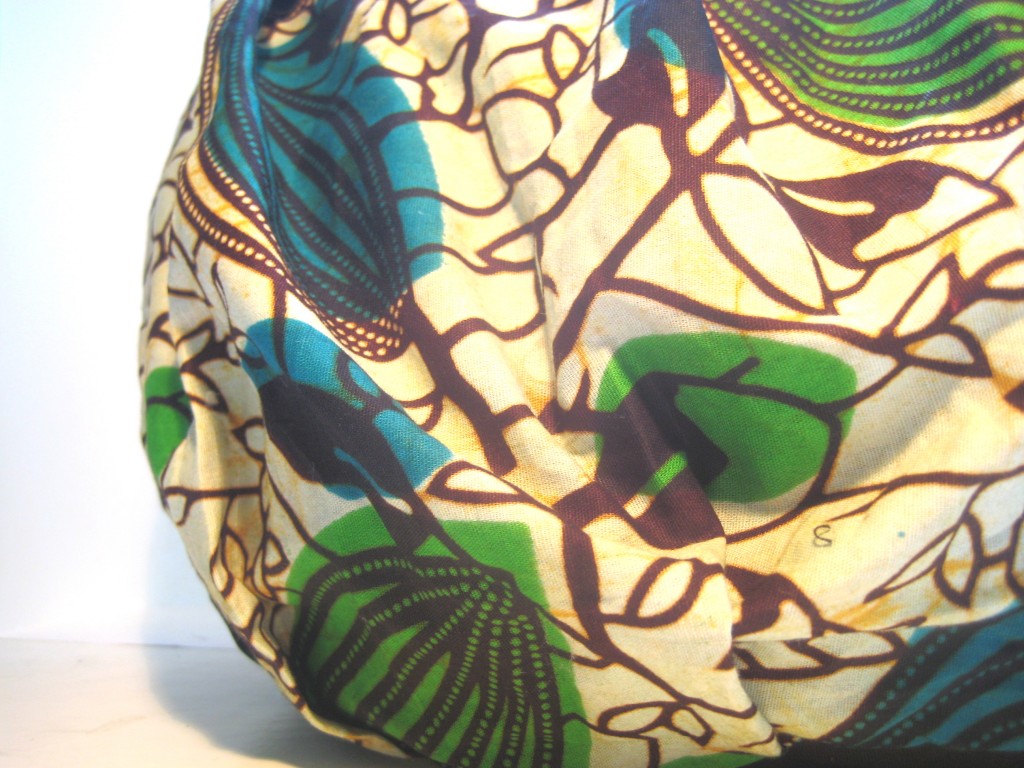 seed pod bag detail